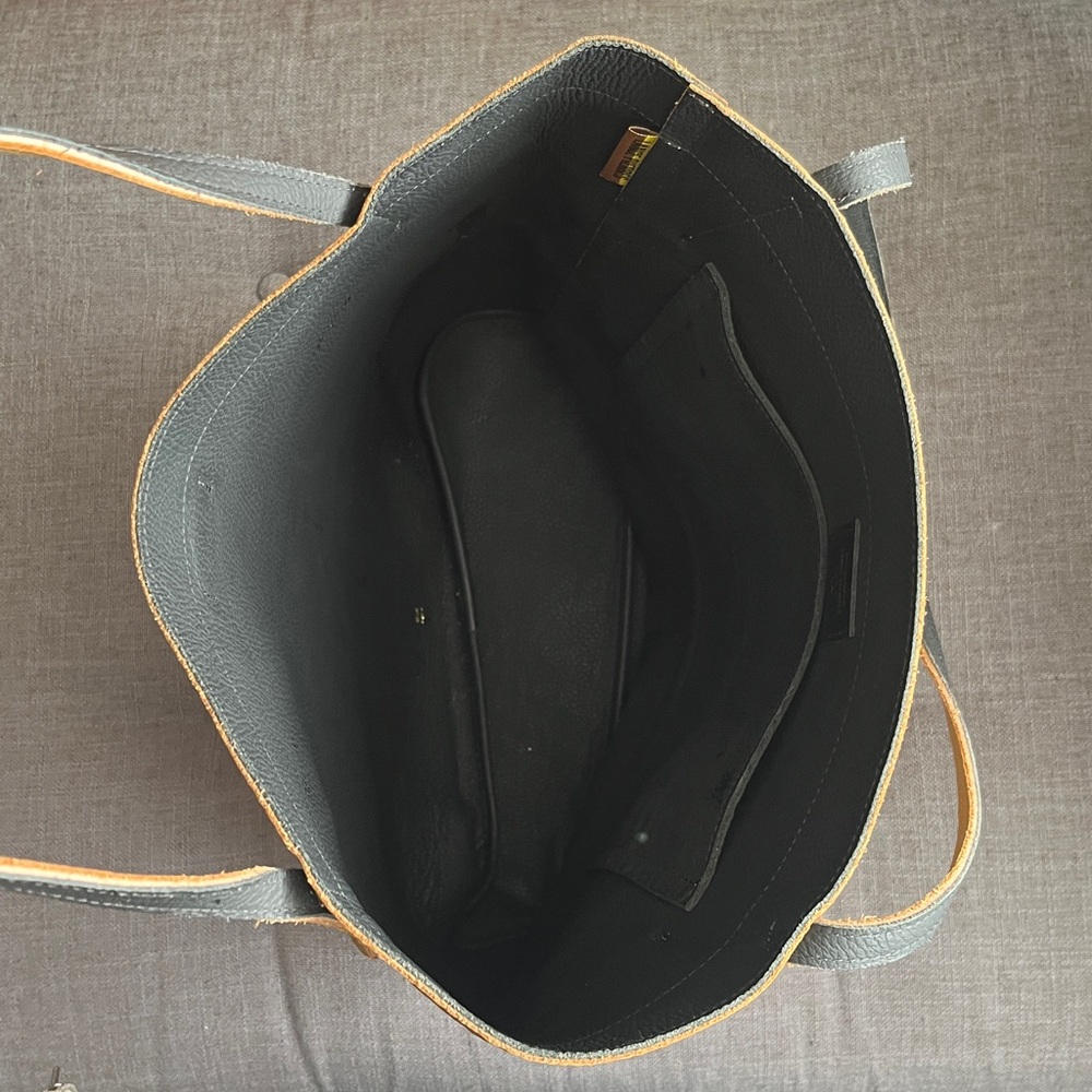 Lance Pierres Tan Leather Tote Bag - Picture 5 of 9